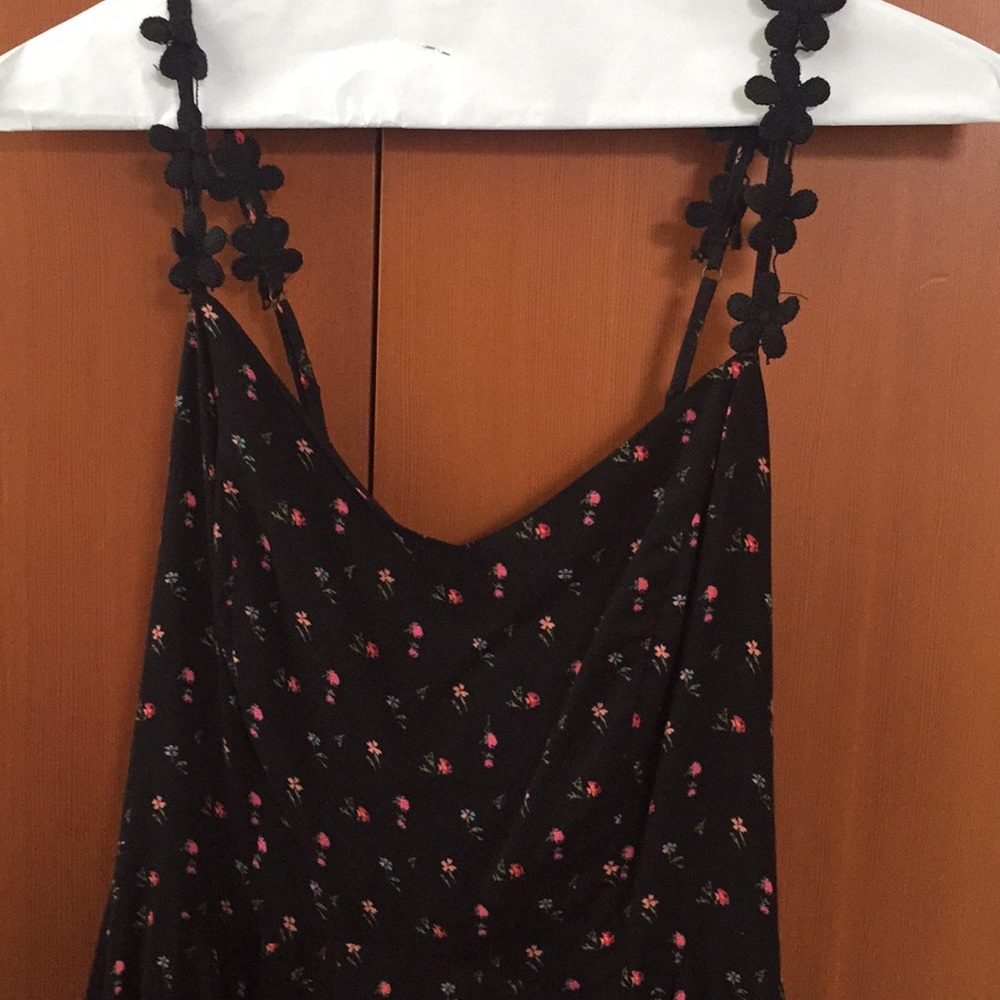 FLORAL LACE BACKING SUMMER DRESS W FLOWER STRAPS